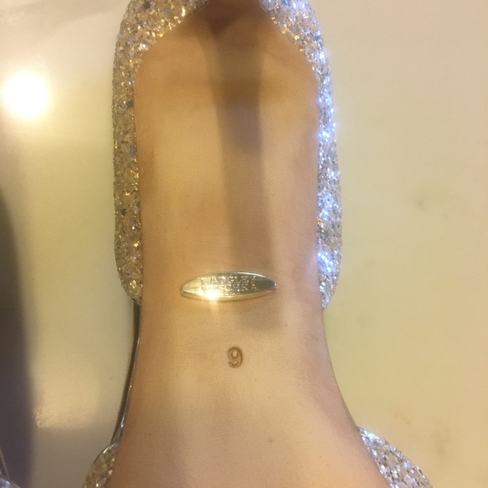 Badgley Mischka Silver Glitter Pointed Toe D'Orsay Heels - Picture 11 of 14